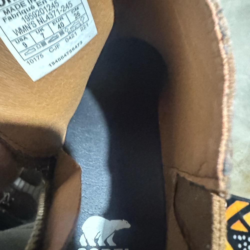 Sorel Brown Ankle Boots - Picture 12 of 12